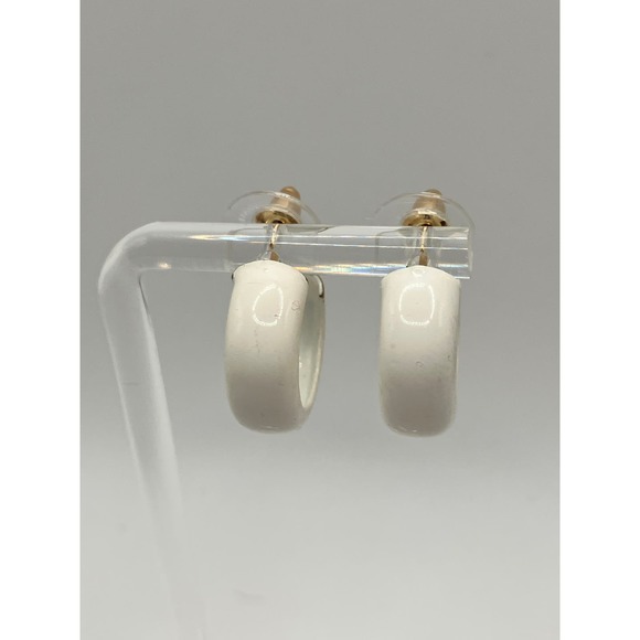 Vintage White Enamel Hoop Earrings! - Picture 6 of 9
